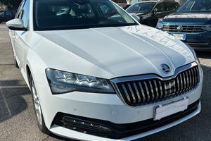 Skoda Superb 2.0 TDI EVO 200 CV SCR DSG 4x4 Execut