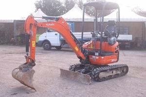 MiniEscavatore usato KUBOTA U17.3
