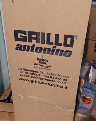 Scatoloni appendiabiti