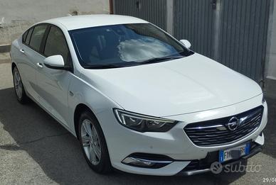 Opel Insignia Grand Sport 2.0 euro 6b S&S business