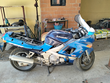 Kawasaki zzr 600 del 2001 19000k