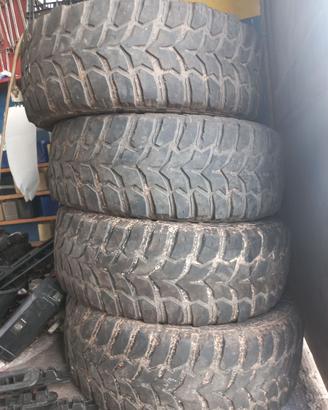 Gomme 35 12.50 16