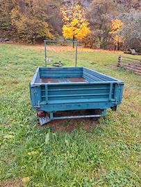 Rimorchio trazionato per motocoltivatore Ferrari