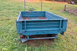 Rimorchio trazionato per motocoltivatore Ferrari