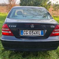 auto mercedes c220 cdi berlina elegance