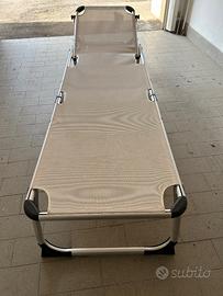 Lettino mare con parasole
