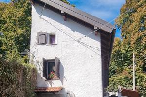 Immobile nuda proprietà savignone genova