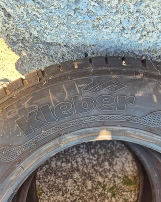 Pneumatici Kleber 215/70 R15C