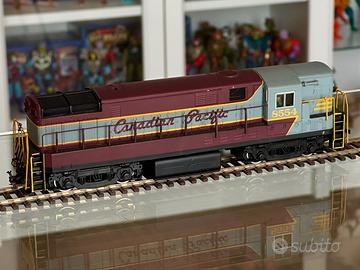 Treno Trenino Spectrum Canadian Pacific 8554