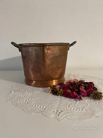 Vaso in rame vintage
