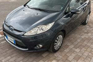Ford fiesta 1.2 titanium