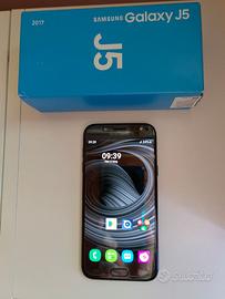 Smartphone Samsung J5 seconda serie vintage