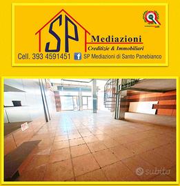 Commerciale in zona ad alta densità di traffico