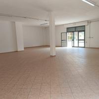 Ottana locale commerciale 200 mq zona centrale