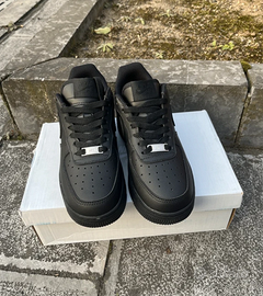 Nike Air Force 1 nere EU 41
