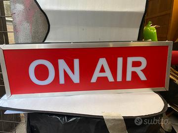 Insegna luminosa On Air