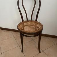 Sedia Thonet Austria con paglia di vienna