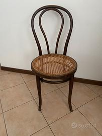 Sedia Thonet Austria con paglia di vienna