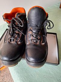 scarpe antinfortunistiche 