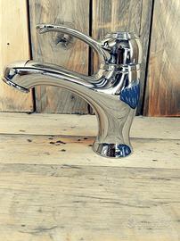 Rubinetto - Miscelatore per lavabo, Paini