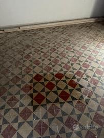 Pavimento antico originale
