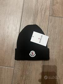 cappello moncler