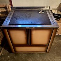 Stufa Focus a legna con forno
