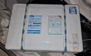 Zattera senza limiti custodia rigida 6 persone