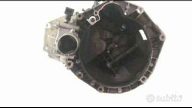 Cambio lancia Ypsilon  elefantino 