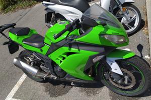 Kawasaki Ninja 300 abs - 2015