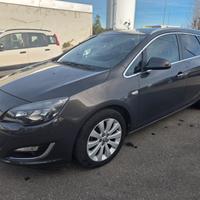 Opel Astra 1.4 Turbo 140CV Sports Tourer GPL Tech 