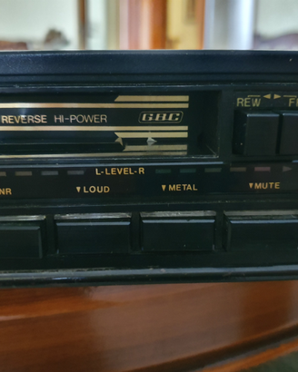 Radiocassetta da auto