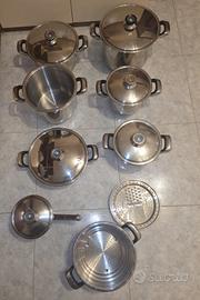 batteria di pentole in acciaio inox 