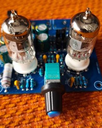 Preamplificatore buffer valvolare 6j1