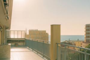 Attico con terrazza -ottobre-giugno- Deiva Marina