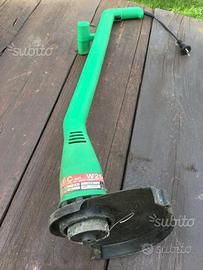 Piccolo decespugliatore, rifinitore per bordi