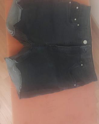 pantaloni donna corti 