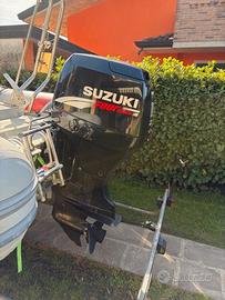 Motore fuoribordo Suzuki DF70 4 Tempi