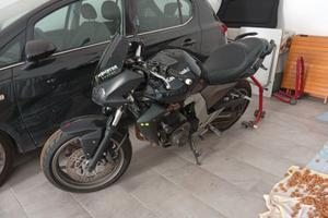 Kawasaki z750s