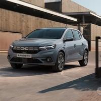 Dacia sandero ricambi disponibili