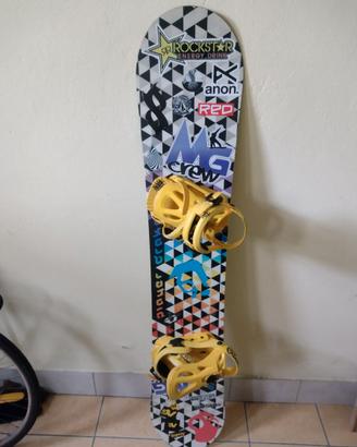 Tavola snowboard DRAKE + attacchi