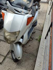 Honda Peugeot SV Foresight 250