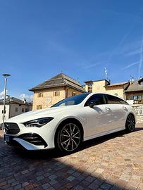 Mercedes-Benz CLA 200 CLA 200 SB , AMG NIGHT