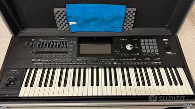 Korg Pa5X 61 pari al nuovo in garanzia + case