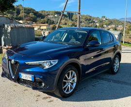 Alfa Romeo Stelvio 2.2 Q4 AT8 209 cavalli