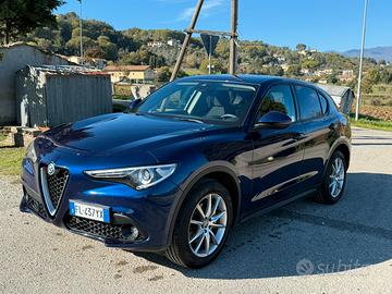 Alfa Romeo Stelvio 2.2 Q4 AT8 209 cavalli