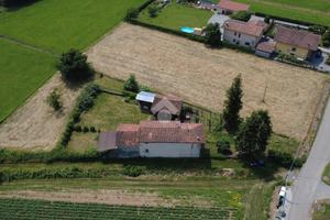 CASA INDIPENDENTE A CAVAGLIÀ