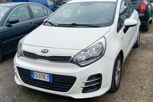 Kia Rio 1.1 CRDi 5p. Cool