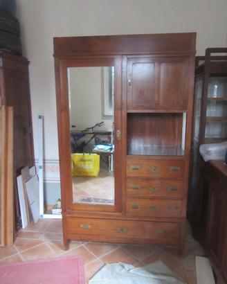 armadio in noce