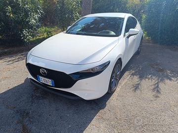 Mazda 3 5p 2.0 m-hybrid Exceed 180cv